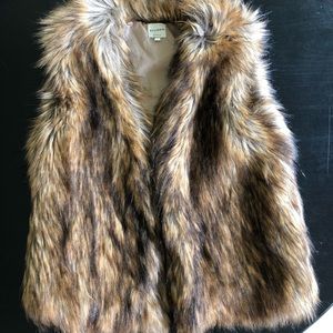 Boutique faux fur vest
